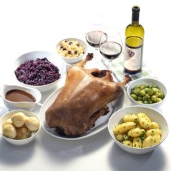 Gänsebraten mit 6 Beilagen für 4 Personen