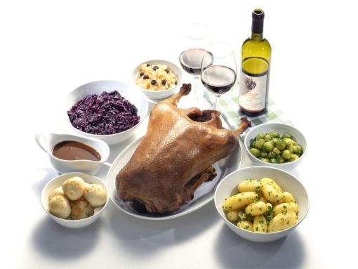 Gänsebraten mit 6 Beilagen für 4 Personen